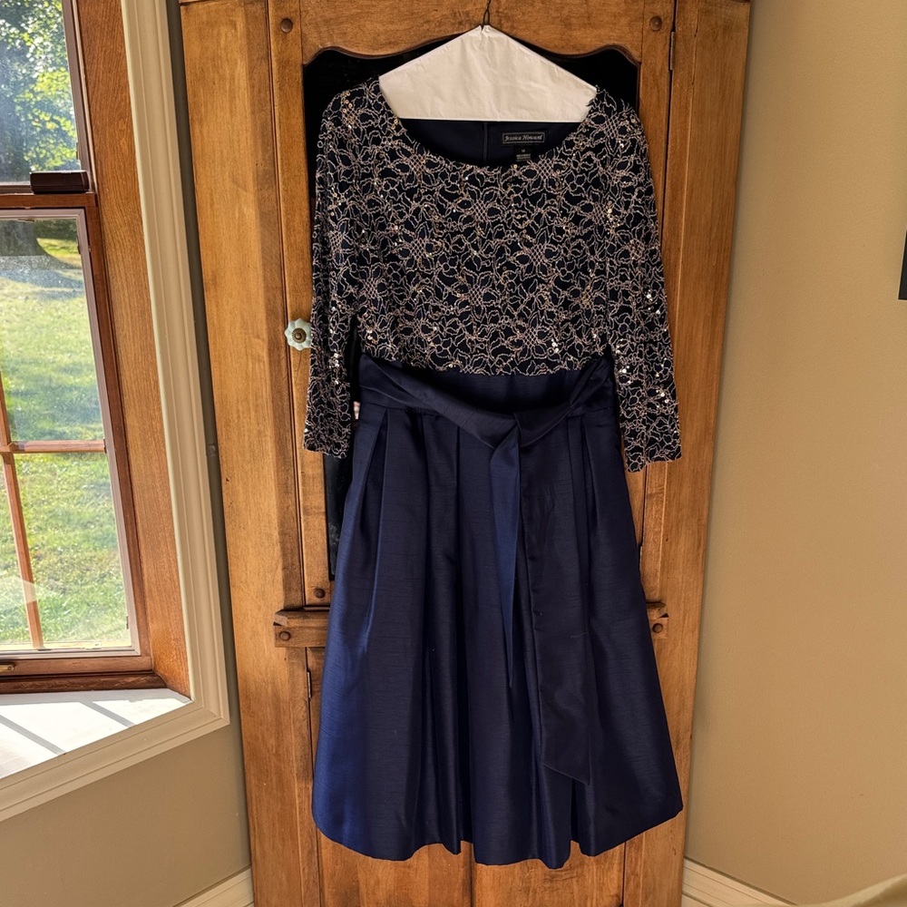 Jessica Howard - Formal Dress